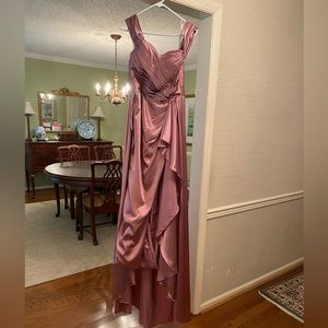 Vnaix gown, NWOT never worn!